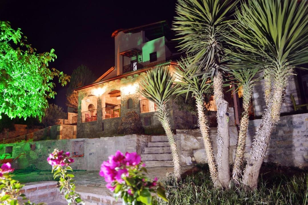 Pir Efes Konaklari Izmir Exterior photo